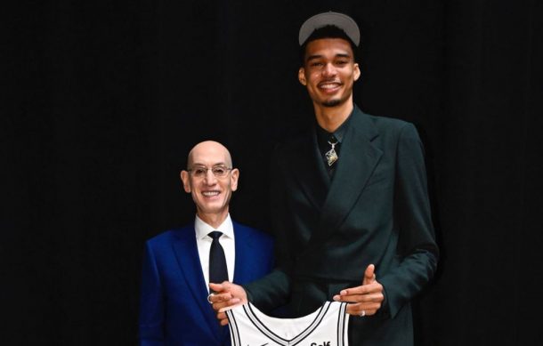 Los Spurs de San Antonio eligieron al “gigante” francés, Victor Wembanyama