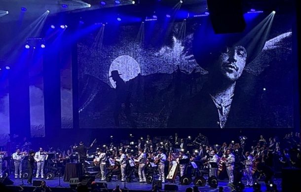 Christian Nodal ofrece magno concierto en el Encuentro Internacional del Mariachi