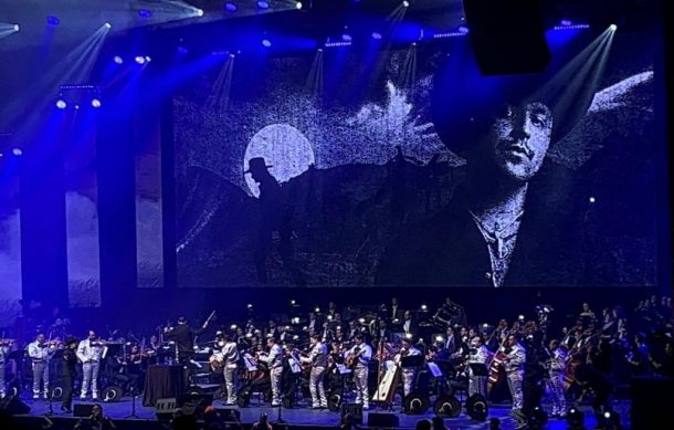 Christian Nodal ofrece magno concierto en el Encuentro Internacional del Mariachi