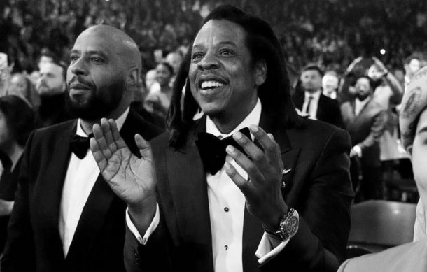 Jay-Z buscaría comprar al club inglés Tottenham