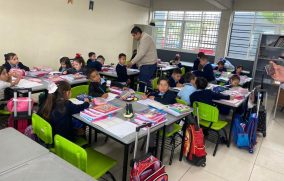 Inician distribución de libros de texto en Jalisco