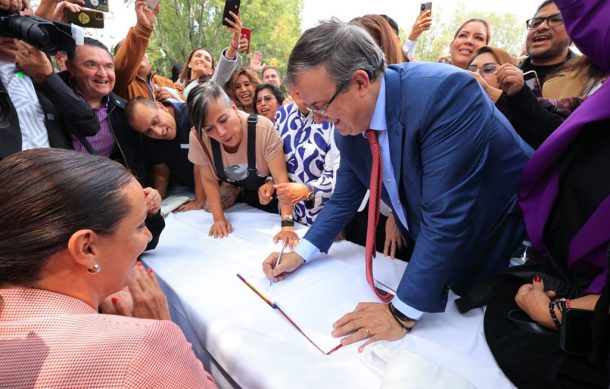 Ebrard lanza asociación civil independiente de Morena