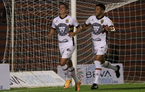 UdeG vence a Correcaminos y llega a la cima en la Liga de Expansión