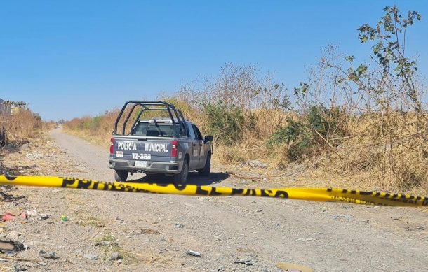 Abandonan cuerpo de mujer en brecha de Tlajomulco