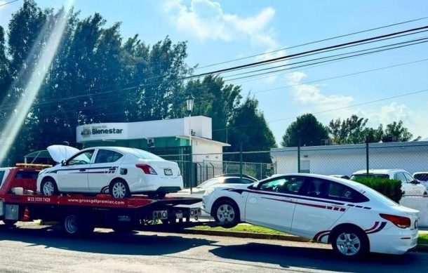 Retiran de la circulación taxis pirata en Ciudad Guzmán