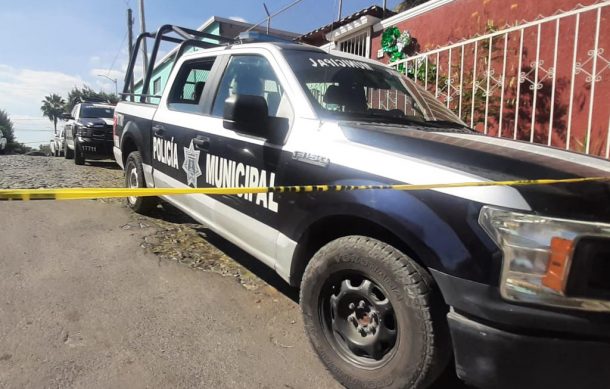 Localizan cuerpo enterrado en finca de Toluquilla