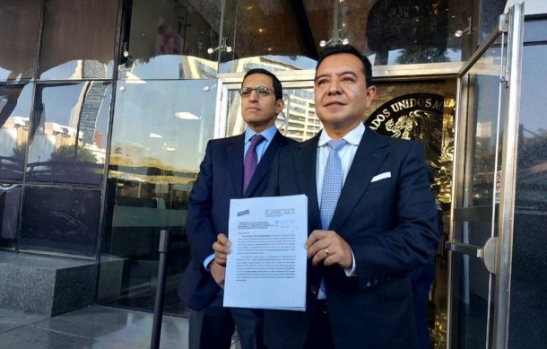 Diputados del PAN presentan denuncia contra hijo de López Obrador