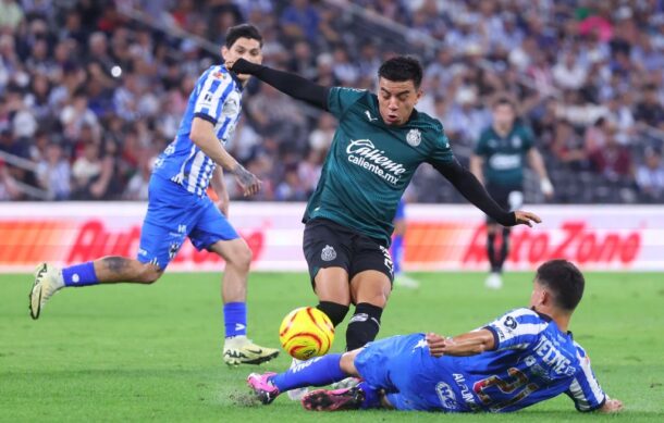 Chivas le quita el invicto a Monterrey