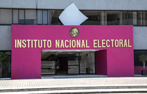 Analiza INE modificar candidaturas al Senado por MC