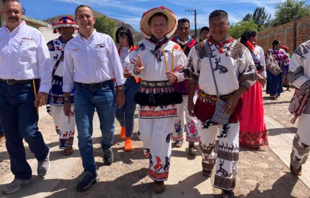 Lemus se compromete a otorgar apoyo a pueblos indígenas