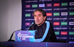 Almada acepta que sí le gustaría dirigir a Chivas