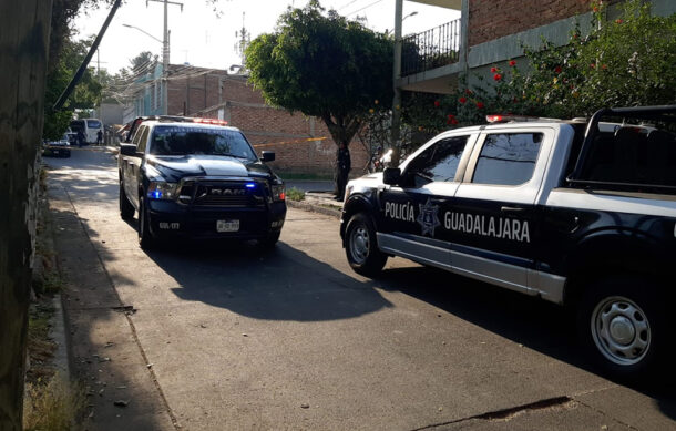 Abandonan dos cadáveres en Tetlán