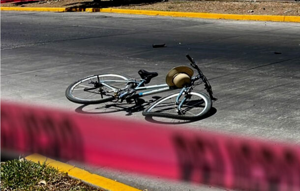 Fallece ciclista arrollada por auto en el fraccionamiento Bugambilias