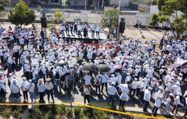 Marchan en GDL por el Día del Trabajo