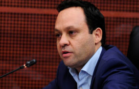 Exigen a Ernestina Godoy que cumpla con decálogo presentado por MC