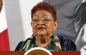 Ernestina Godoy mueve piezas clave dentro de FGR