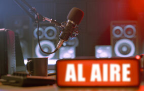 Concesionarios de radio y TV respaldan a Sheinbaum y exigen piso parejo regulatorio