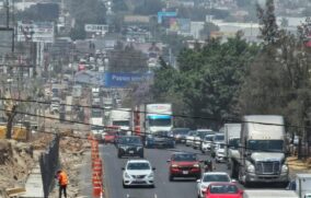 Crece el caos vial sobre la carretera a Chapala