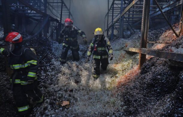 Sube a cinco el número de muertos por incendio en El Álamo