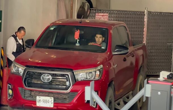 Chivas sin técnico regresa de vacaciones