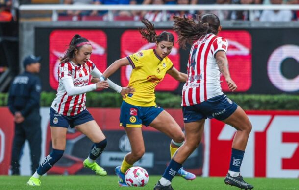 América saca empate de último minuto a Chivas en Liguilla de la Liga Femenil