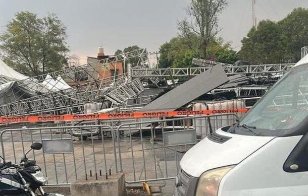 Descartan pérdidas humanas en colapso de escenario en CDMX
