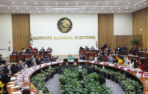 INE cancela 17 candidaturas a la elección judicial por renuncias e incompatibilidades en registros