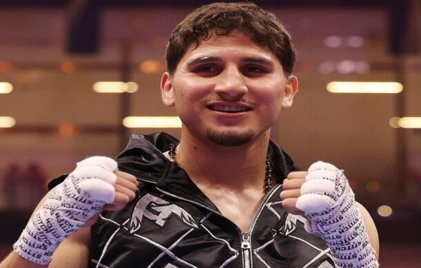 Marco Verde debuta con triunfo por nocaut en el boxeo profesional; Munguía también obtiene triunfo