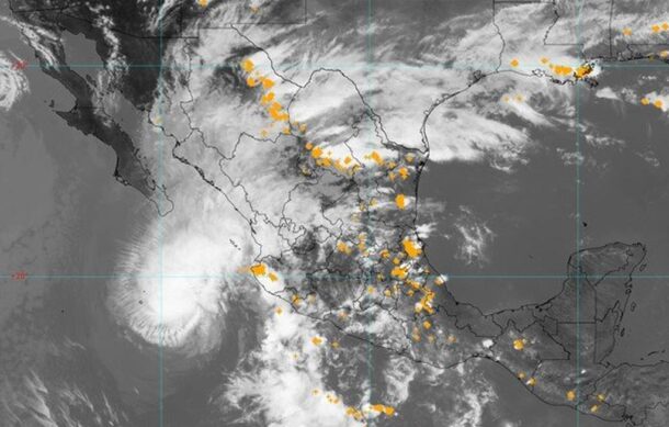 “Alvin” provoca lluvias intensas en Jalisco, Colima y Michoacán