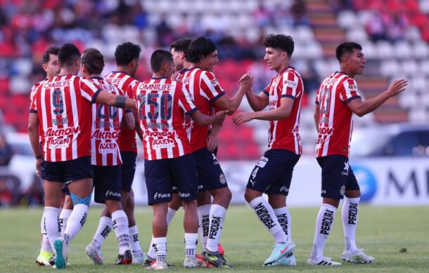 Gana Chivas su segunda Copa de pretemporada
