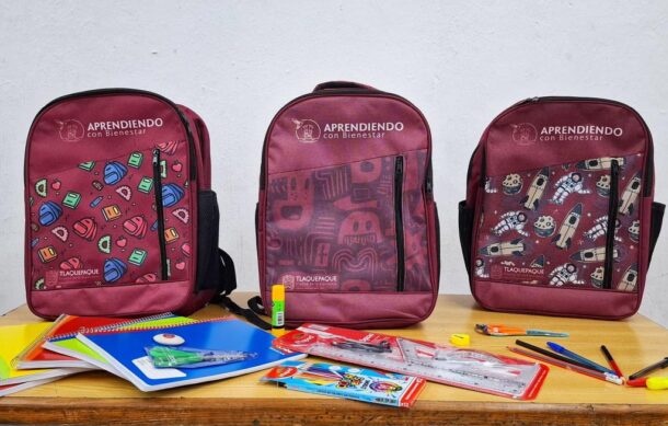 Tlaquepaque y Tonalá inician entrega de mochilas y útiles escolares