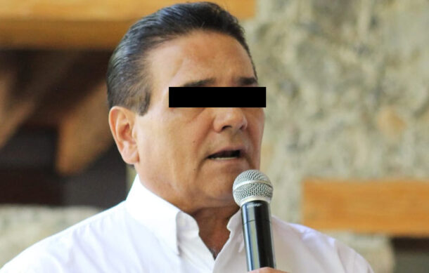 Niegan amparo a Silvano Aureoles por desvío de fondos en cuarteles; sigue vigente orden de captura
