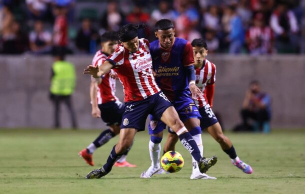 Chivas vence al Atlante en cuadrangular en Morelos