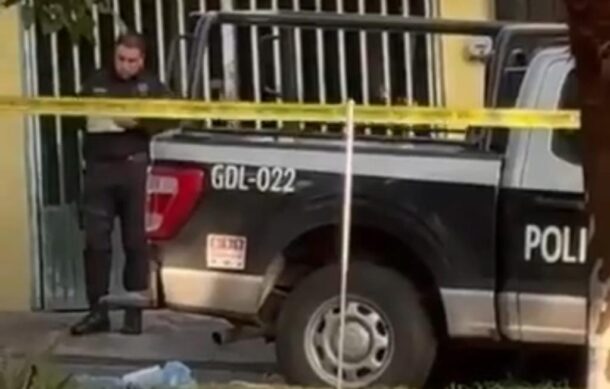 Hallan cuerpo encobijado en la colonia Los Colorines