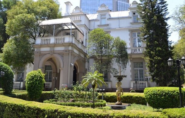 Embajada Rusa denuncia que Ucrania recluta mercenarios desde su sede en México