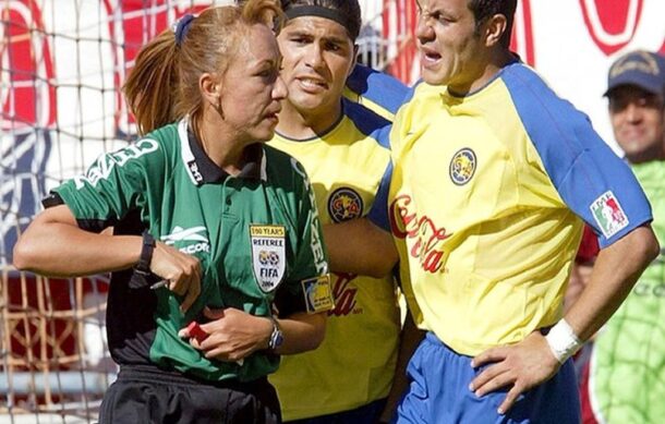 Vicky Tovar emocionada de ver a Katia Itzel brillar en el arbitraje
