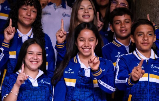 Reconocen a los campeones de la Olimpiada Nacional