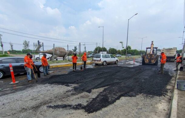 Inicia programa de bacheo en Adolf Horn