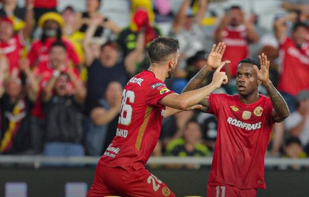 Con doblete, Paulinho evita un debut ridículo de Toluca en la Leagues Cup