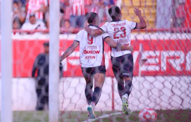 Chivas derrota a Necaxa en amistoso a unos días del inicio de la Liga MX
