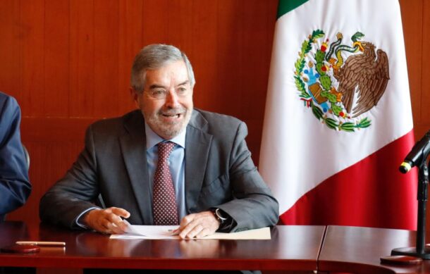 Consulados apoyarán con todos sus recursos a paisanos: De la Fuente