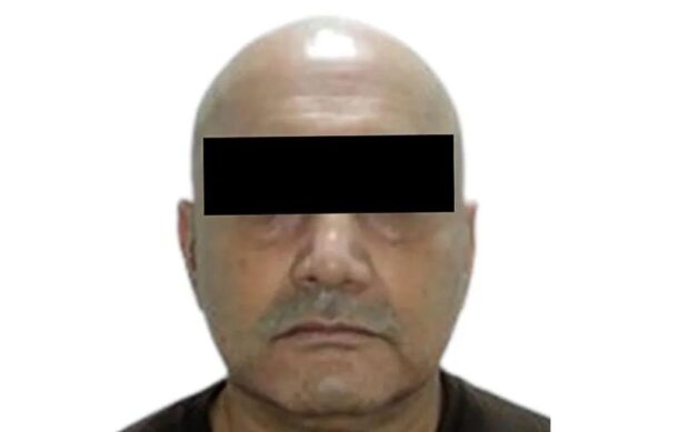 EU entrega a México a “La Troca”, exlíder de La Familia Michoacana