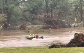 México apoya labores de rescate en Texas tras severas inundaciones