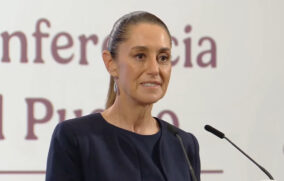 Sheinbaum evalúa respuesta a aranceles de EU; analiza llamado a Trump
