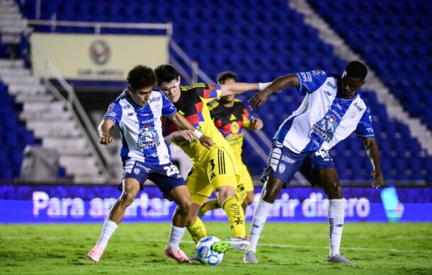 América derrota a Pachuca a puerta cerrada