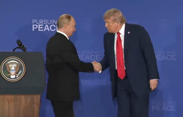 Putin y Trump califican de “constructivas” sus negociaciones sobre tregua en Ucrania