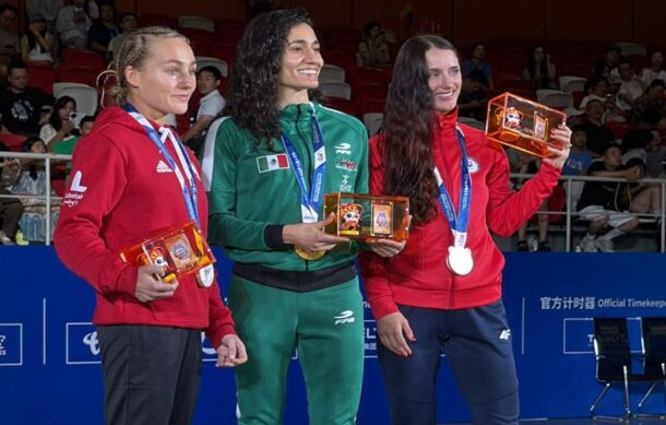 Laura Burgos, gana oro en China en el Muay Thai