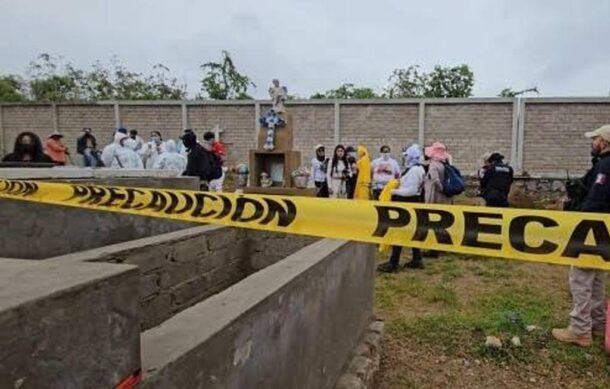 Suman nueve cuerpos localizados en fosa clandestina de panteón de San Sebastianito
