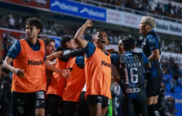 Gallos Blancos consigue de último minuto su primer triunfo del A25