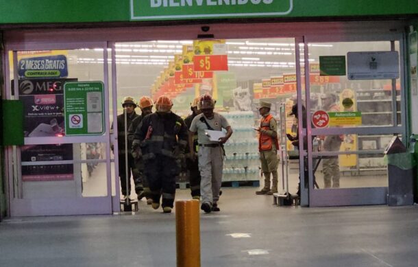 Intentan incendiar supermercado en la Col. Juan de la Barrera